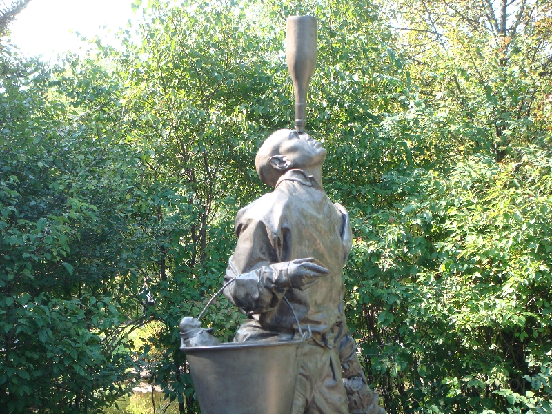 Western Michigan [2009] 295.JPG - Scenes from Frederik Meijer Gardens & Sculpture Park.